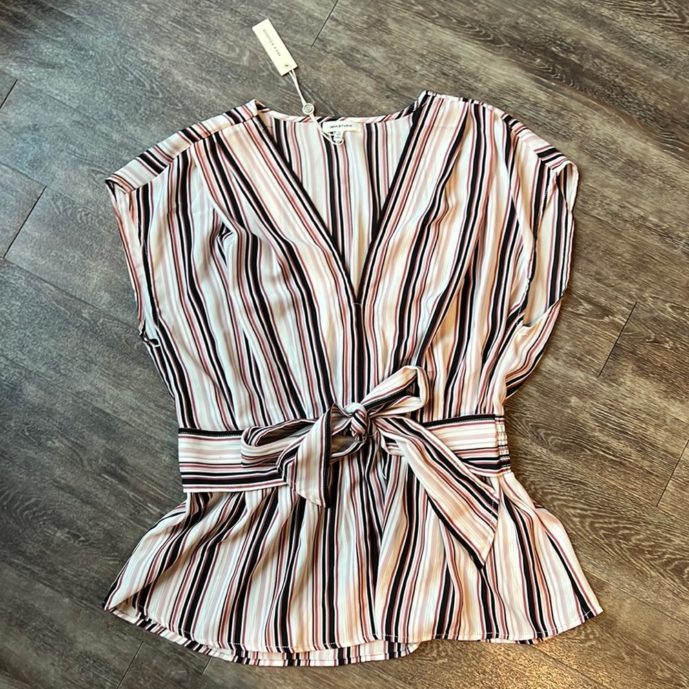 NWT top